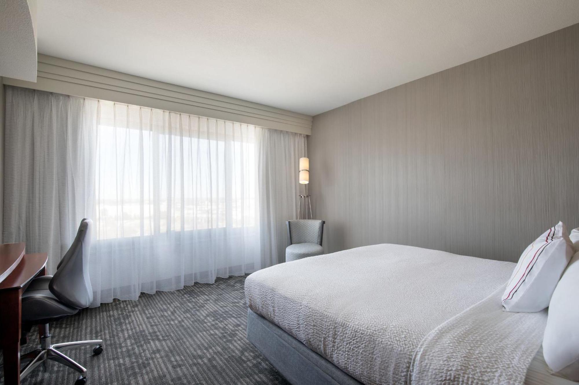 Courtyard By Marriott Fort Smith Downtown Extérieur photo