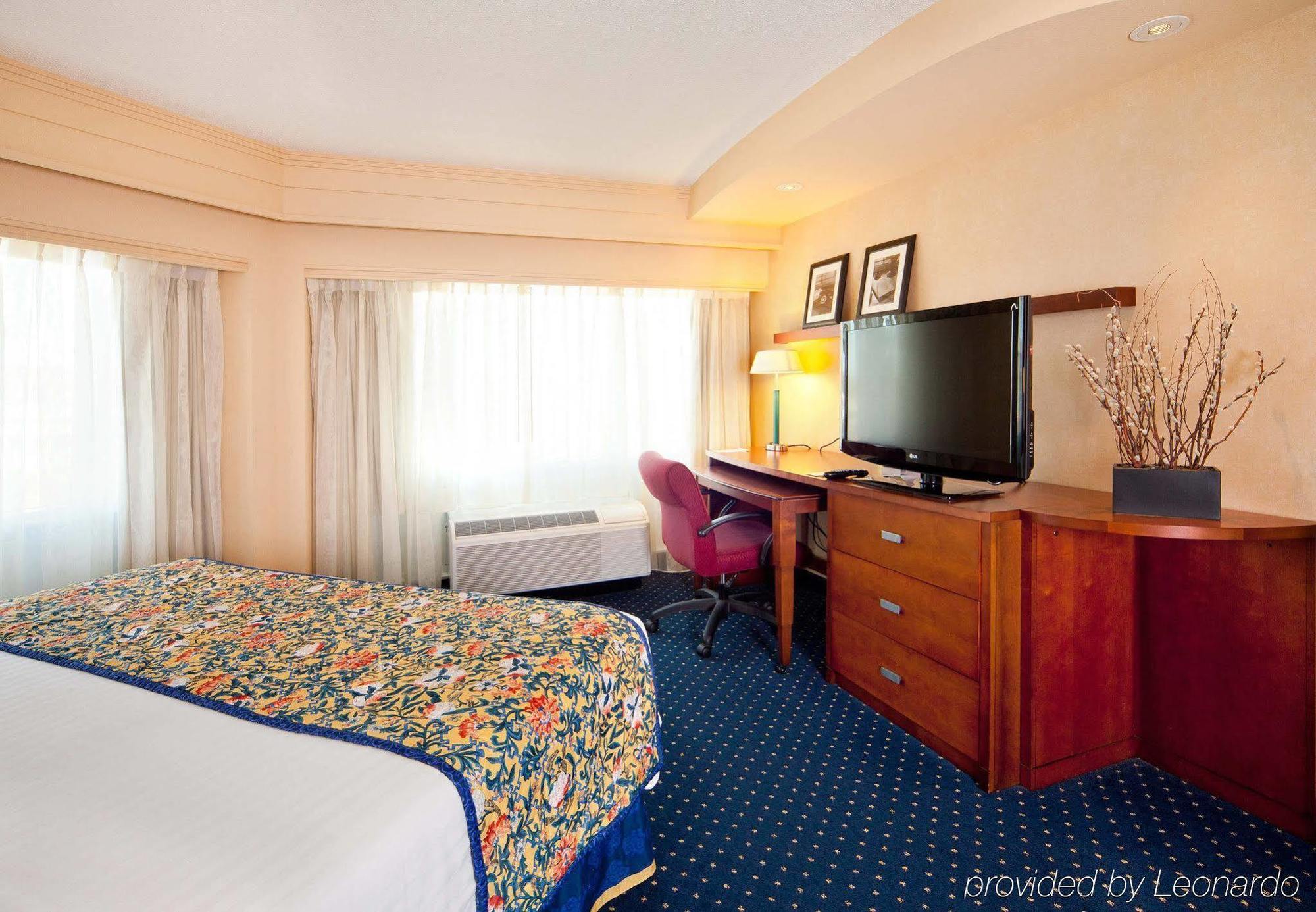 Courtyard By Marriott Fort Smith Downtown Chambre photo
